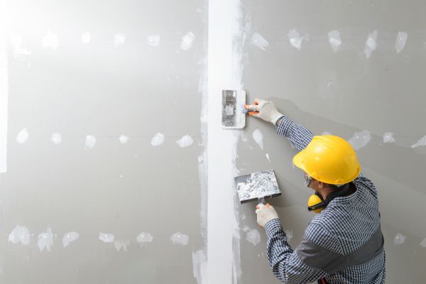 Bedroom Wall Repair Service